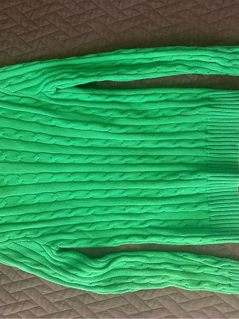 Bundle of Ralph Lauren Cable-Knit sweaters and polo v-necks - Picture 4 of 10